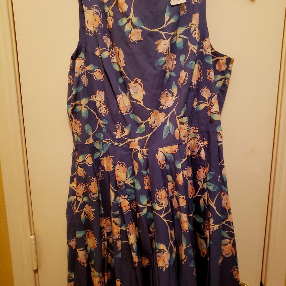 LC Floral Tea Dress